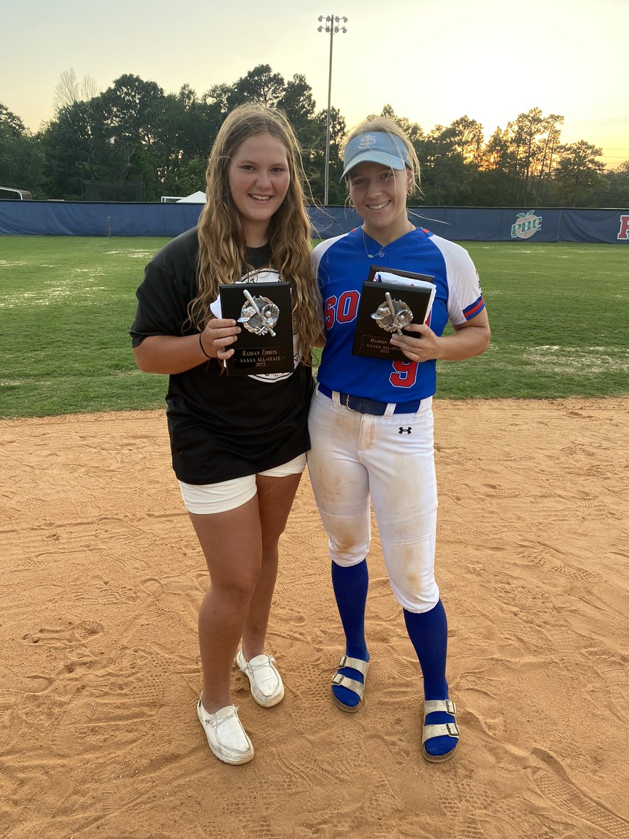 Pirate King with our All-State players!! 
S/o to <a href="/madisonkraus2/">Madison Kraus 2023</a> for getting selected to play in the North/South All Star Game!