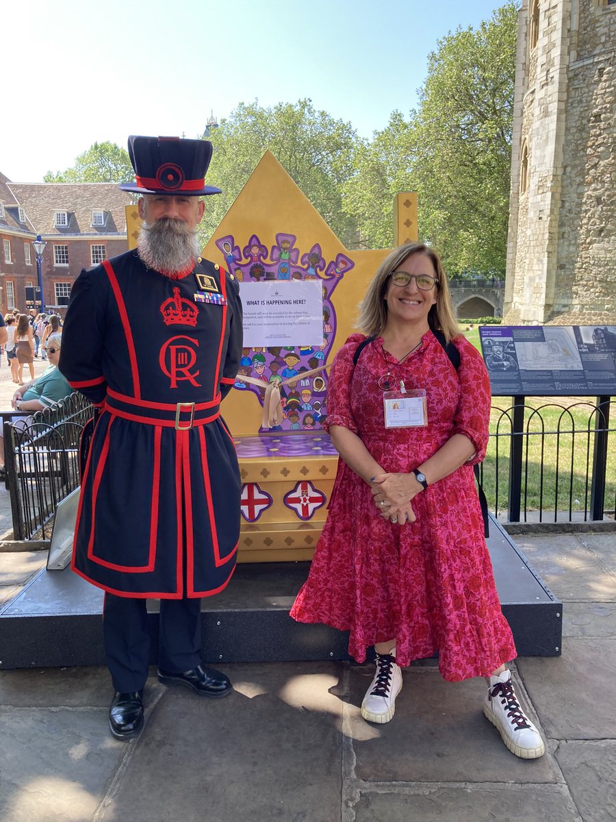 Caroline Marcus Associates (@carolinehmarcus) on Twitter photo Happy day <a href="/HRP_palaces/">Historic Royal Palaces</a> Celebrating the brilliant creative schools’ winners of the Coronation Bench Competition; Visited the Crown 👑 Jewels 💎 with expert #NivekAmichund so soon after the Coronation; a🌞glorious day to visit; met former gem_heritage colleague <a href="/JessicaEngland_/">Jessica England</a> Happy day <a href="/HRP_palaces/">Historic Royal Palaces</a> Celebrating the brilliant creative schools’ winners of the Coronation Bench Competition; Visited the Crown 👑 Jewels 💎 with expert #NivekAmichund so soon after the Coronation; a🌞glorious day to visit; met former gem_heritage colleague <a href="/JessicaEngland_/">Jessica England</a>