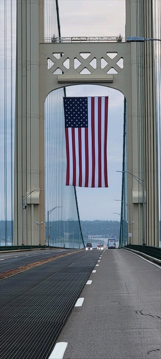 MichiganDOT's tweet photo. Happy #FlagDay! The @MackinacBridge Authority has Old Glory on display on the bridge today. https://t.co/ekmccFjVlT