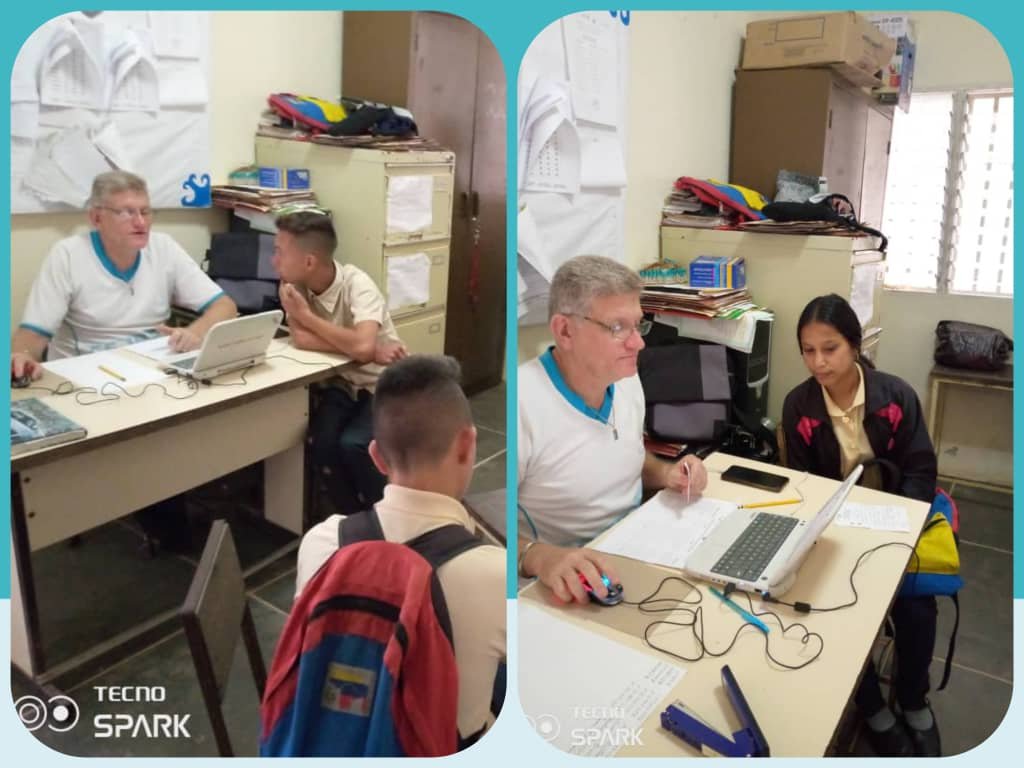 FundabitTrujil1's tweet photo. Fundabit Trujillo activo en el apoyo de los estudiantes de 5to año, en el registro del SNI - OPSU. 
CBIT "María Bartola Becerra" 
#NoMasInjerenciaYankee 
@NicolasMaduro
@_LaAvanzadora
@Gerardo4fPsuv
@cdcetrujillo
@Fundabit_ https://t.co/2ooxJFnDS7