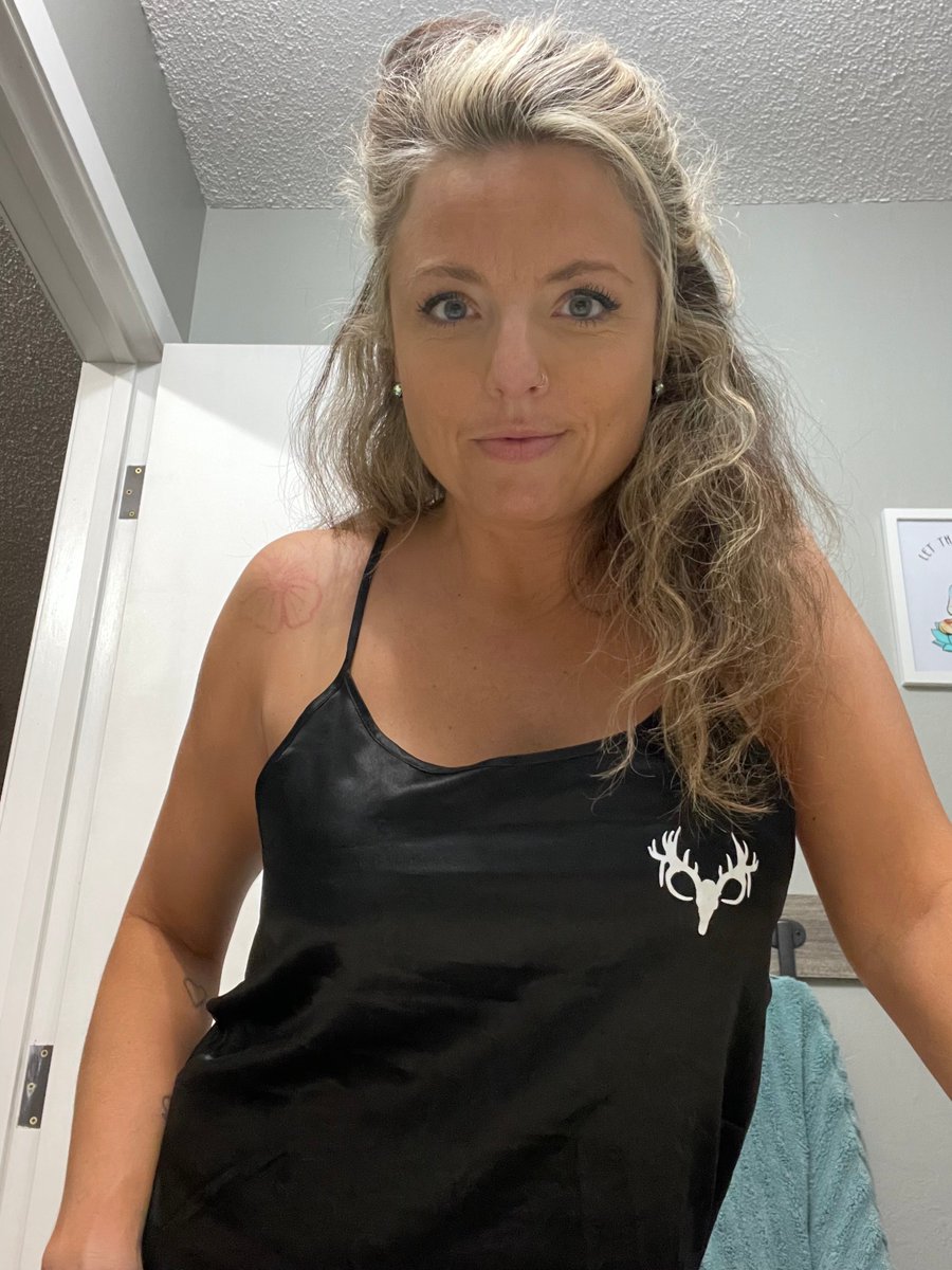 Swamp Hottie Apparel On Twitter Lindzeee Lee Merch Deer Skull swamp-hottie-apparel-on-twitter-lindzeee-lee-merch-deer-skull