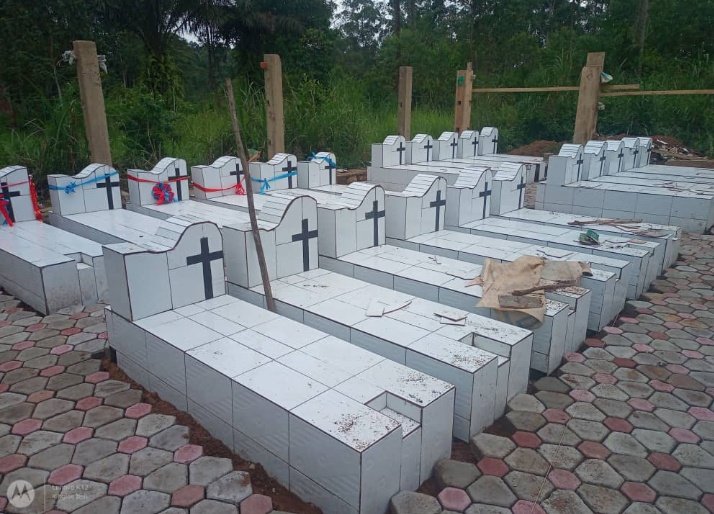 FredMASTAKI6's tweet photo. Évolution des travaux de la construction du mausolée en mémoire des victimes du premier massacre à Beni ville https://t.co/dlE9AO6QyN