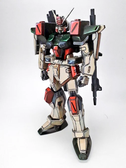 最近いろいろばたついておりまして、すっかりプラモ塗ってないので過去作見ながら鋭気を養っております。  ま、近々ご報告しますので