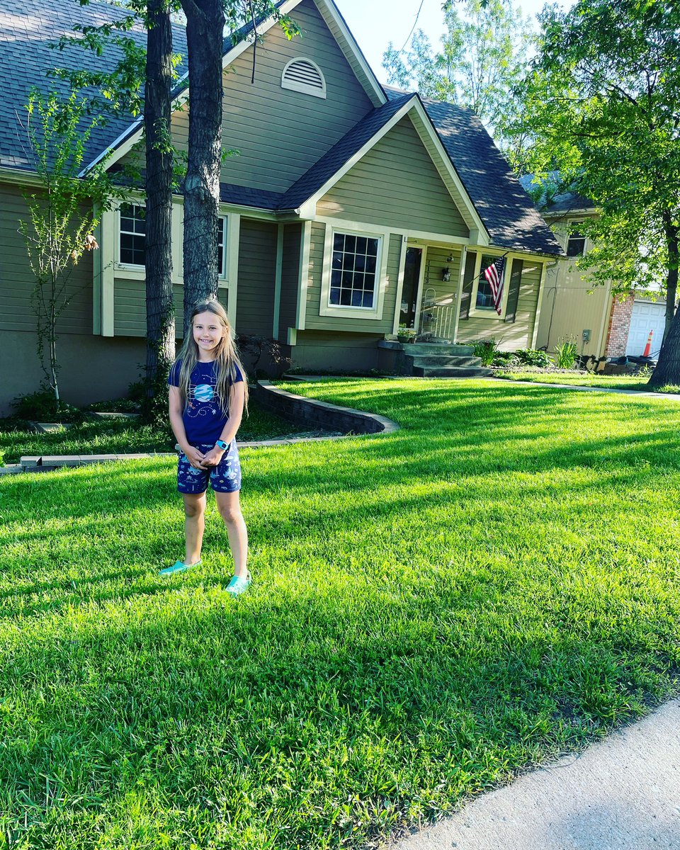 Mrs. Hefta tweet media