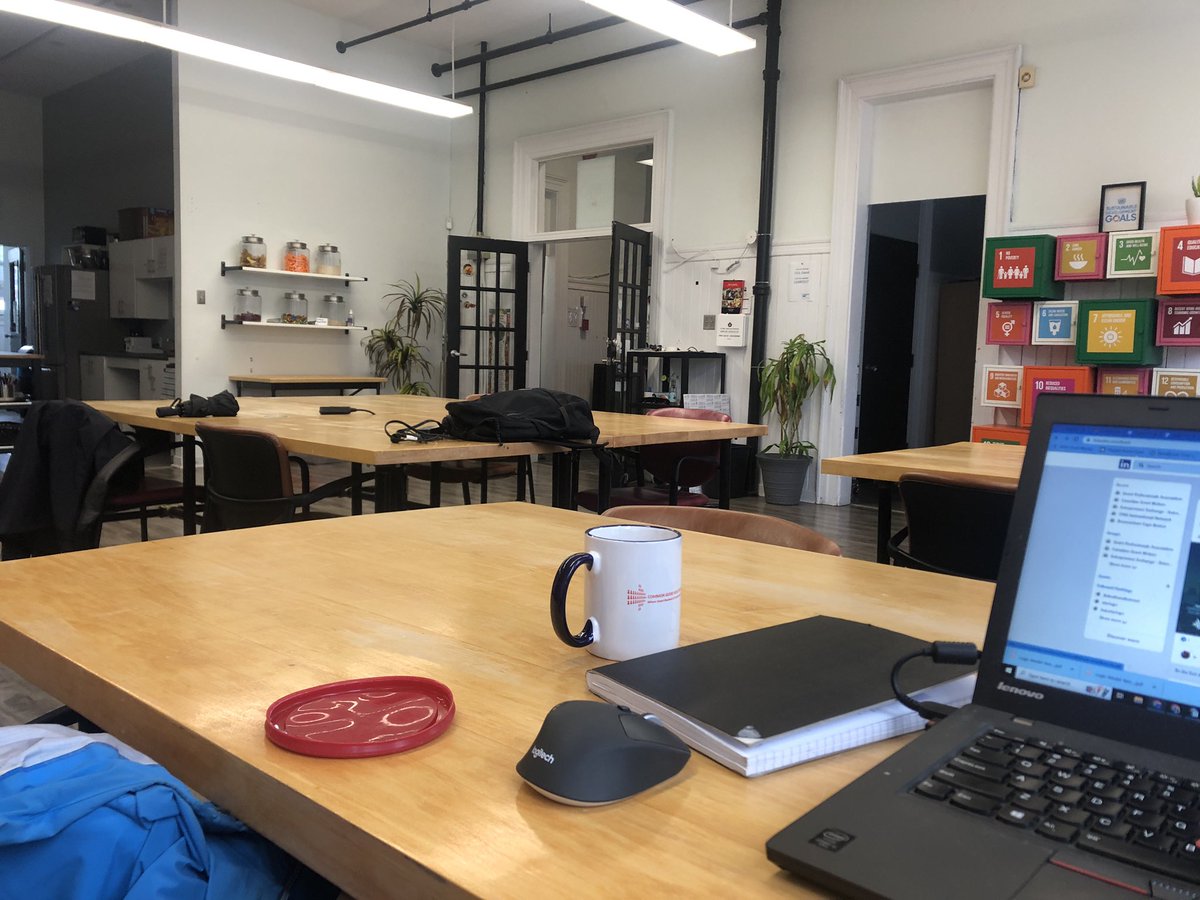 VBurnsHFX's tweet photo. Did you know @commongood4all has a co-working space? Itβs $20/day drop in and I am enjoying it so far. Bright windows, tea/coffee/treats and in north end Halifax. Sweet! #Entrepreneur #grantpro #grantwriter https://t.co/FuW63bX2NA