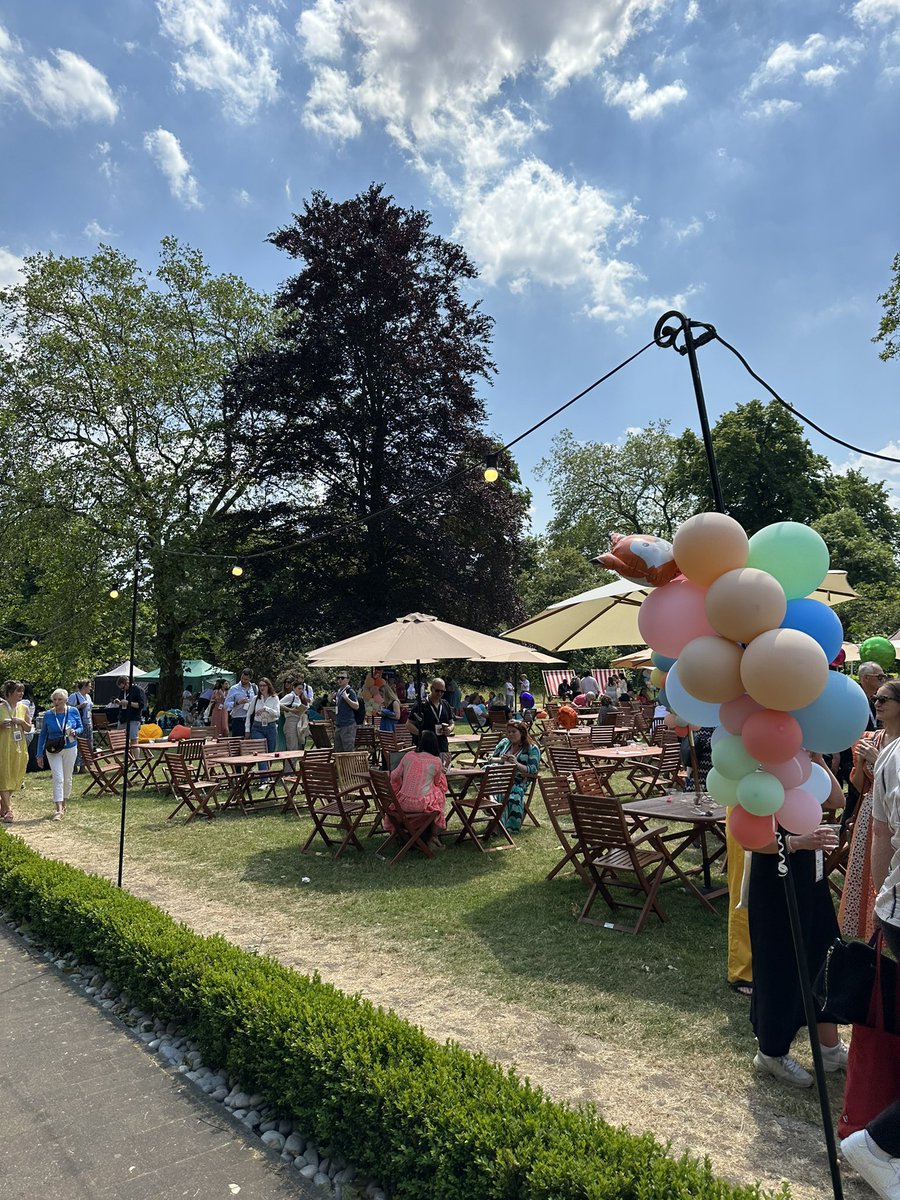 amresays's tweet photo. I’m at Crafty Fest @CraftyCounselHQ 🦊 its been super insightful so far! https://t.co/4XIhlxWLJg