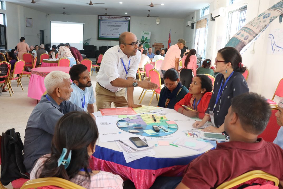 SIAS_Southasia's tweet photo. Finally, disaggregated 'Wheel of Assets' and 'Visioning statements' were achieved; communities are excited to engage in the Co-mapping exercise tomorrow.
#Wheel_of_Assets #Visioning_statements #Comapping_exercise https://t.co/zzdc0eDY2Z