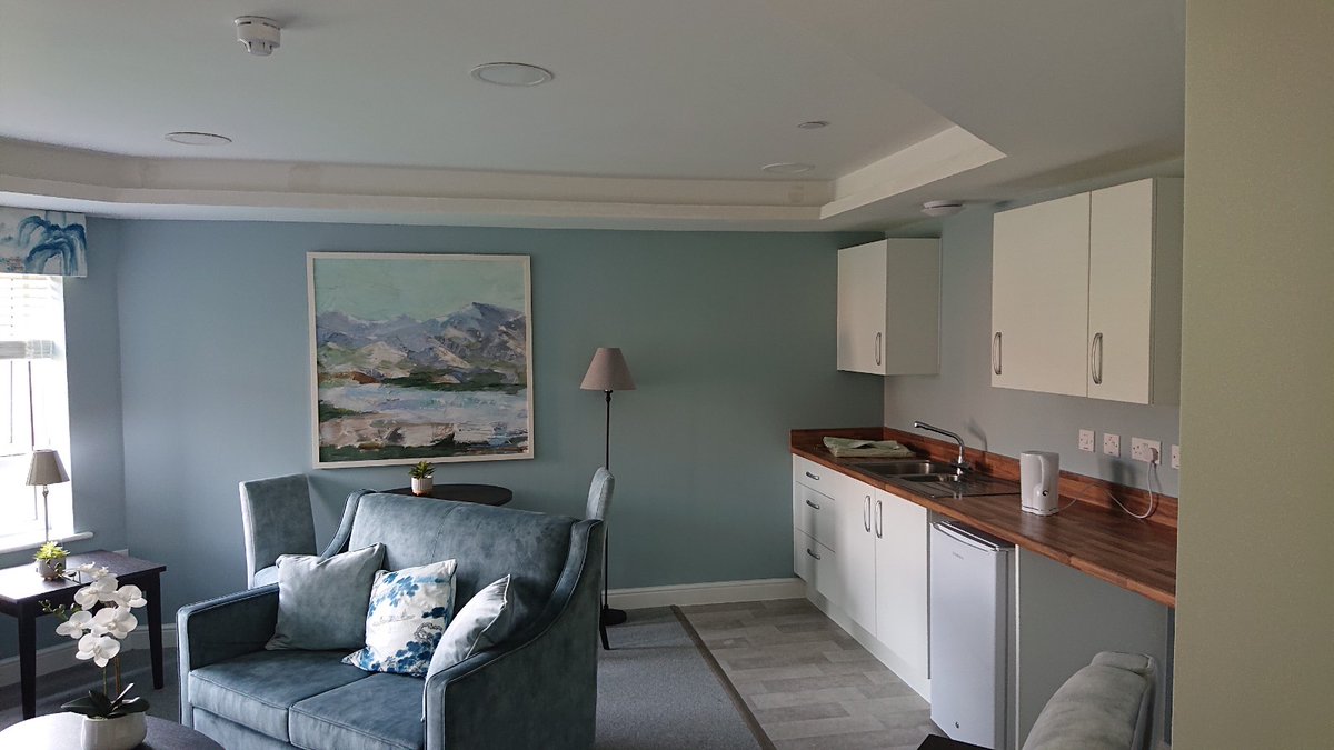 SPFaizey's tweet photo. The 28 flats and 26 bungalows at Holyhead Road, Bicton are looking great in these photos of the completed project. https://t.co/QkBIxlP6wQ