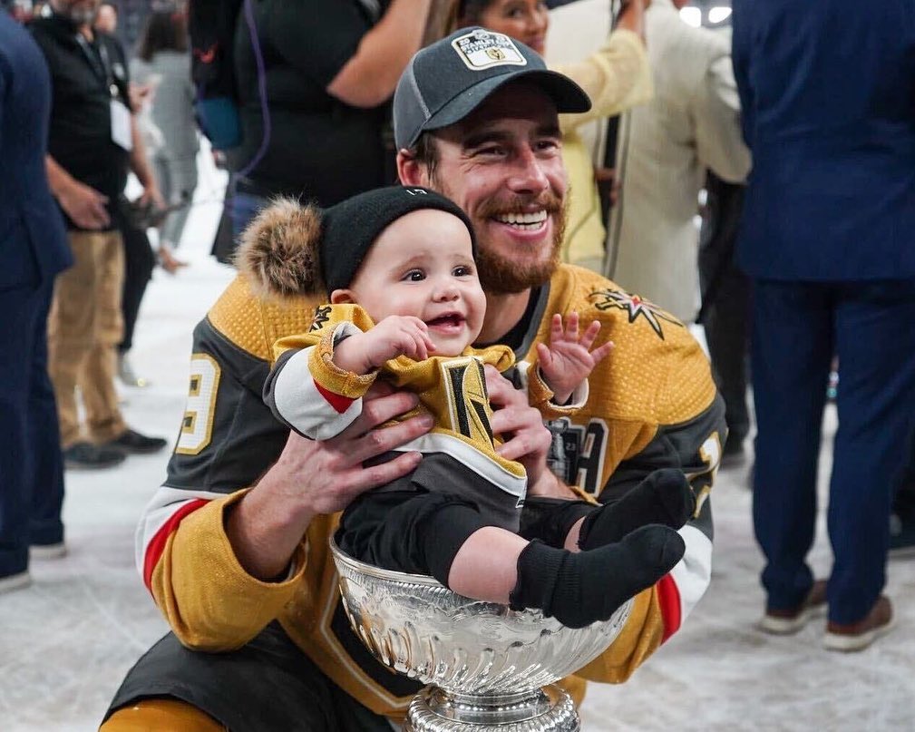 The GIST USA on X: BABY IN THE STANLEY CUP. WE REPEAT: BABY IN THE STANLEY  CUP! 😍🏆  / X