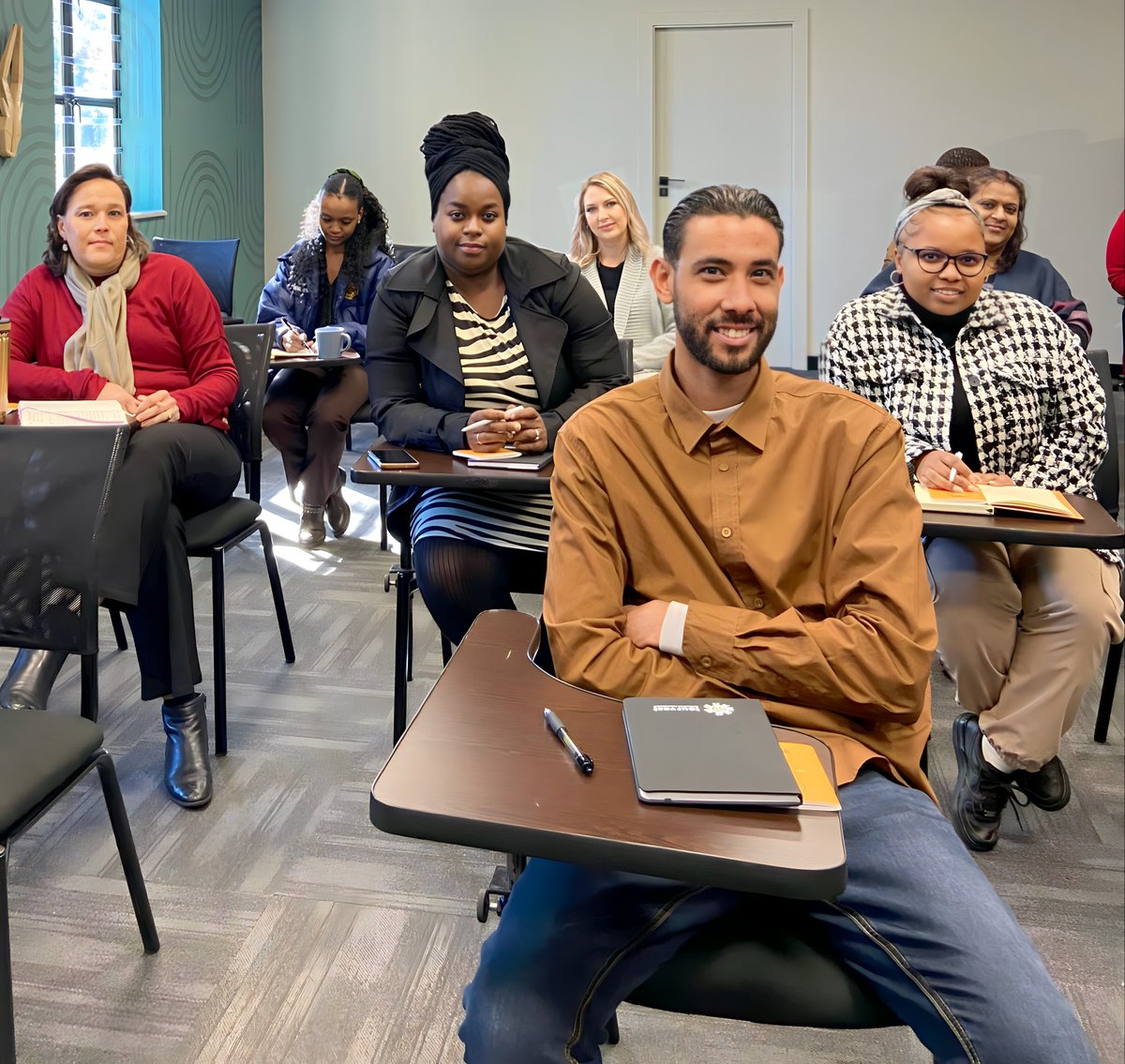 SenseOfAfricaSA's tweet photo. #KnowledgeWednesday!
Supplier training session with Bennetto Colin and Claudia Nkosi from @MarriottIntl.
#Training #Tourism #Workshop #Hospitality #Hotels #Lodges #Resorts #Suppliers https://t.co/EyMzDsb5Ud