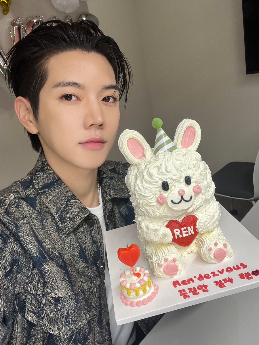 렌 (REN) tweet media