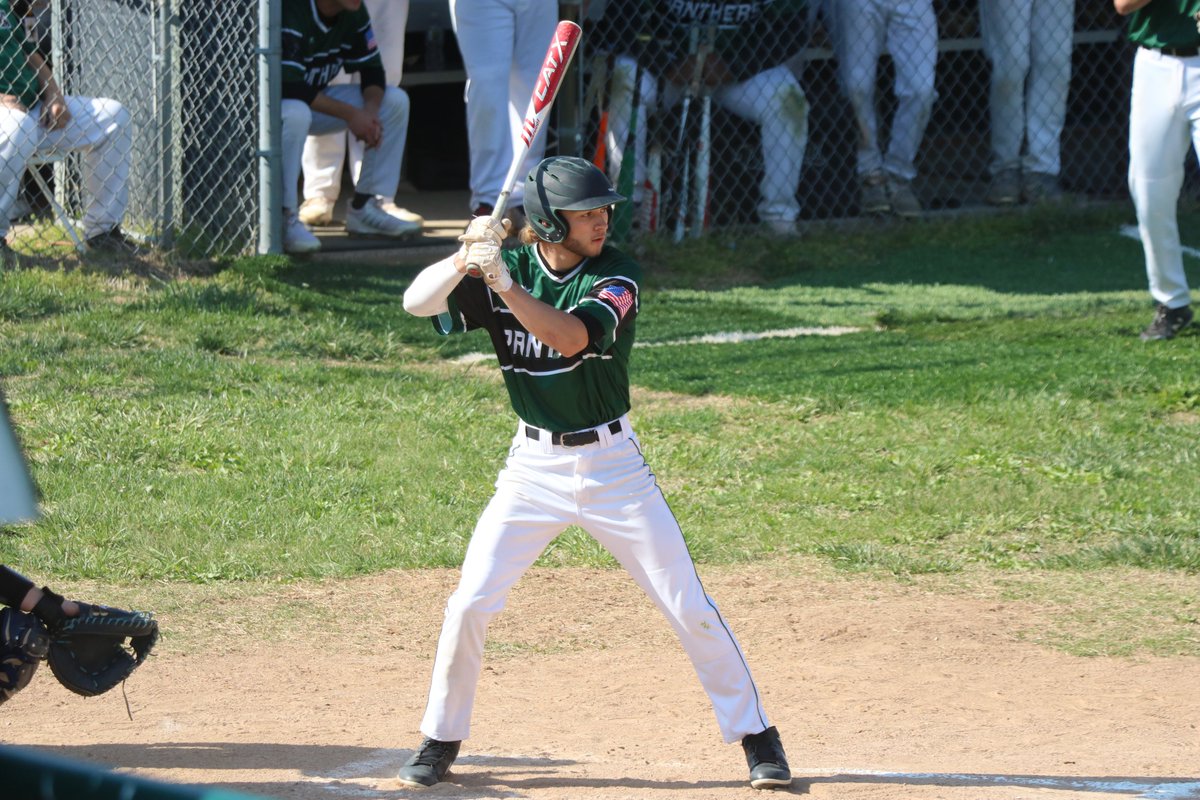 MehlvilleSD's tweet image. .@Mehlville_HS outfielder DJ Budd was named Conference Player of the Year for baseball, while Collin Maloney was named Conference Pitcher of the Year and Tim Ode was named Conference Coach of the Year. Congratulations! 💙⚾ #msdr9 (1/4)