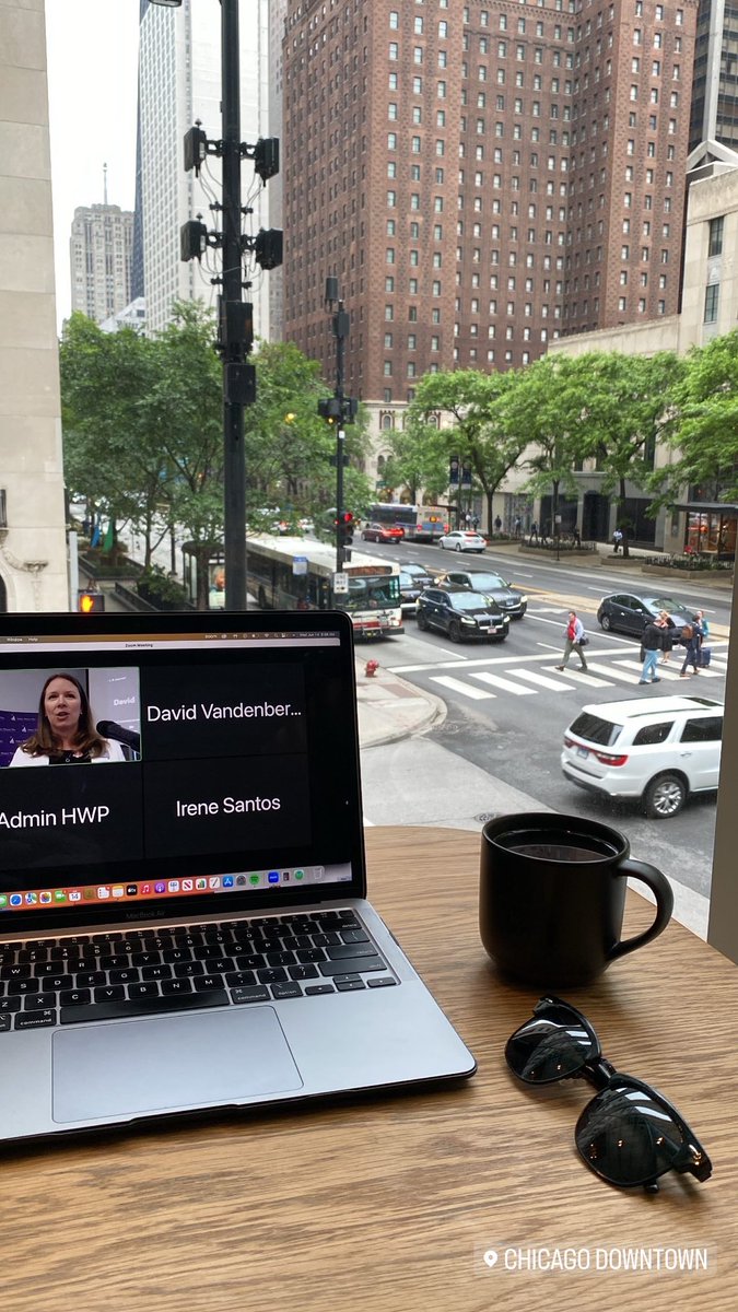 burlingtondavid's tweet photo. Virtually attending our @HaltonWomensPl AGM this morning, while being in Chicago for work. A great view from the largest Starbucks in the world! #EndingVAW Proud of the updates from our team and incredible ED @laurieHWP https://t.co/jTdWYBQsgl