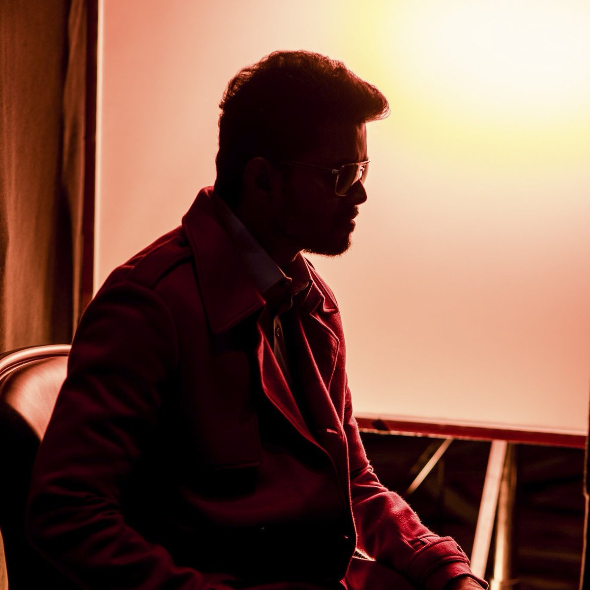 KKPKumar5's tweet photo. @ThuppakkiTrolls @Thomas_2002_14 @actorvijay https://t.co/pbUeGh0XCj