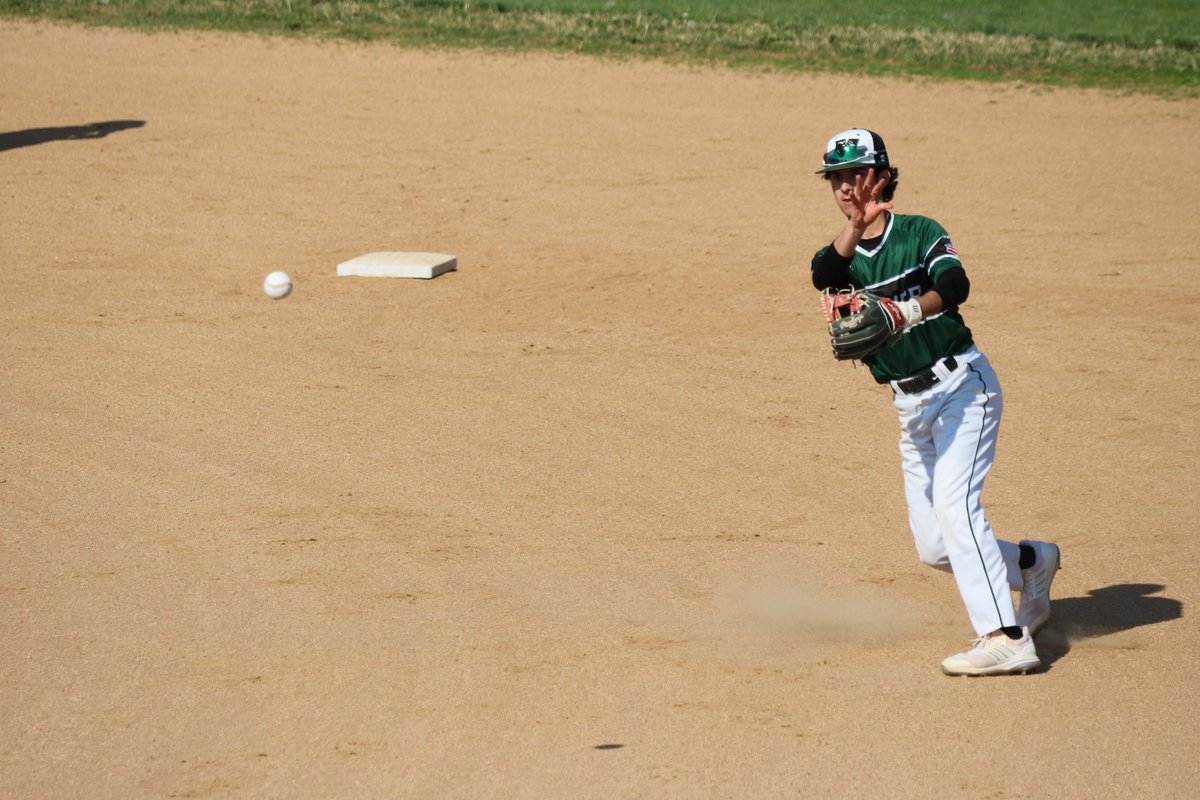 MehlvilleSD's tweet image. .@Mehlville_HS student Chase Algren was named to the All-Conference Second Team for baseball, while Tyler Weis and Michael Joseph were named All-Conference Honorable Mention and Colby Bizelli received the Conference Sportsmanship Award. Congratulations! 💙⚾ #msdr9 (3/4)