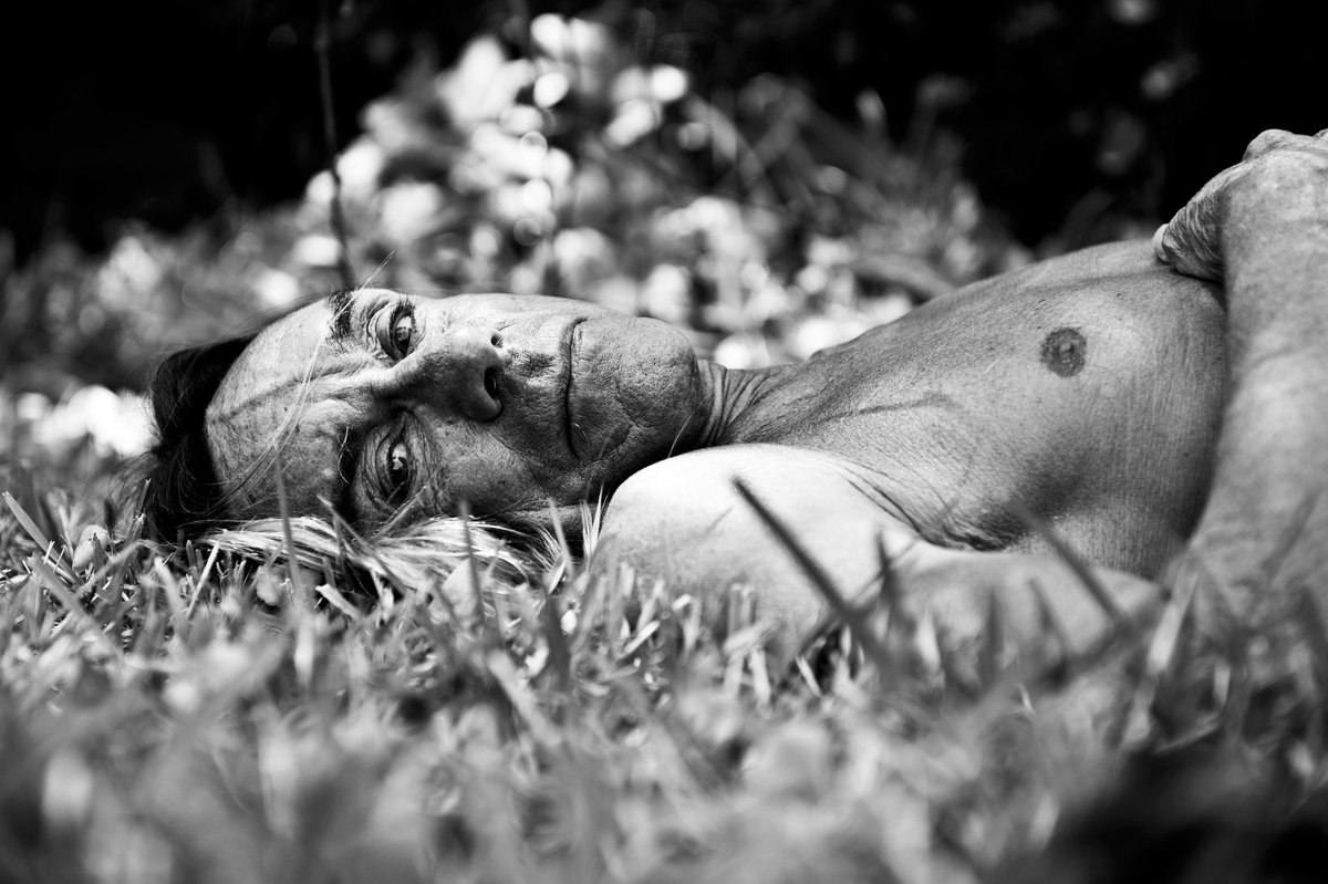 Iggy’s ready to go!! 

Shipping out the latest limited edition print of ‘Iggy’ in 30”x45”.

Printed by <a href="/TOimageworks/">Toronto Image Works</a> .

Framing available upon request. 

#artprint #limitedediton #iggypop #caitlincronenberg