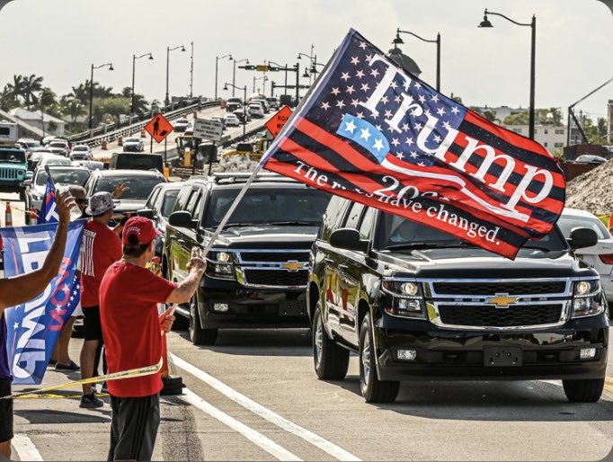 One of the most Shameful & Despicable things from MSM EVER!!!

Following @realDonaldTrump’s motorcade like they did OJ Simpson’s!

What they don’t get is We The People LOVE & SUPPORT President Trump!!!
#Trump2024 #WeStandWithTrump 
#CricketsOnTheBidenCrimeFamily🦗