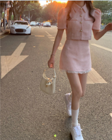 FindsbyAC's tweet image. On Wednesdays we wear pink 🌸 Inspired Anne Curtis' look ⬇️

Lazada: s.lazada.com.ph/s.S2zcQ?cc

#LazadaSulitSweldoSale #Lazada