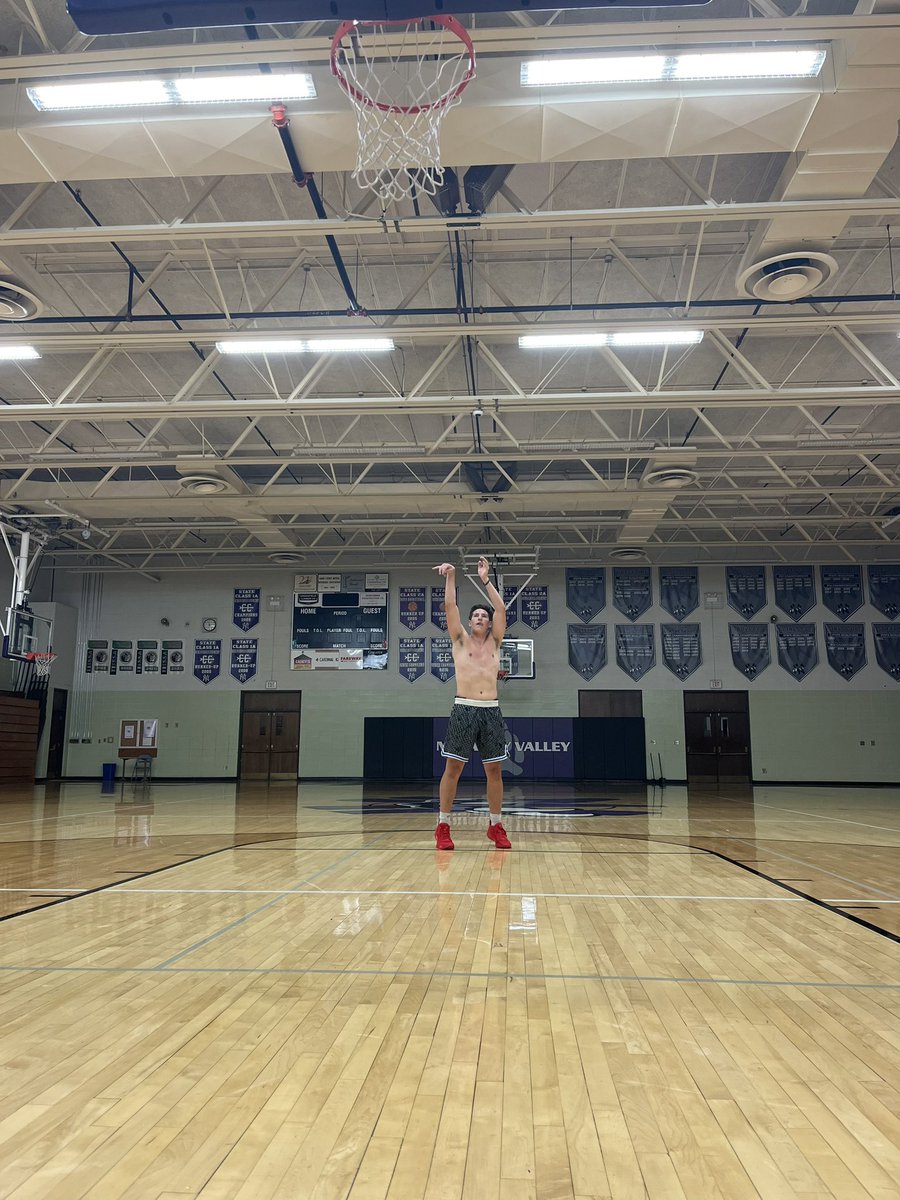 Avery Phillippi tweet media