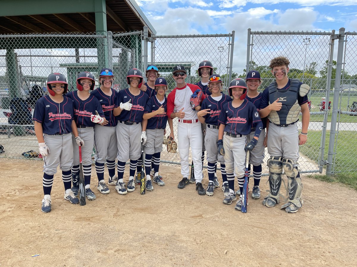 pacesetters2027's tweet photo. The boys compete in the #OmahaSlumpBuster this week. 1st pool game Thursday 10:15am Carter Lake Field 1. If you cannot make it, watch every pitch live on @GCsports Come see us @DomingoBeisbol #earneverything @tcsports @PacesettersBB  
Full Schedule: https://t.co/B2rfGjs7zx https://t.co/osgnUwHVK6