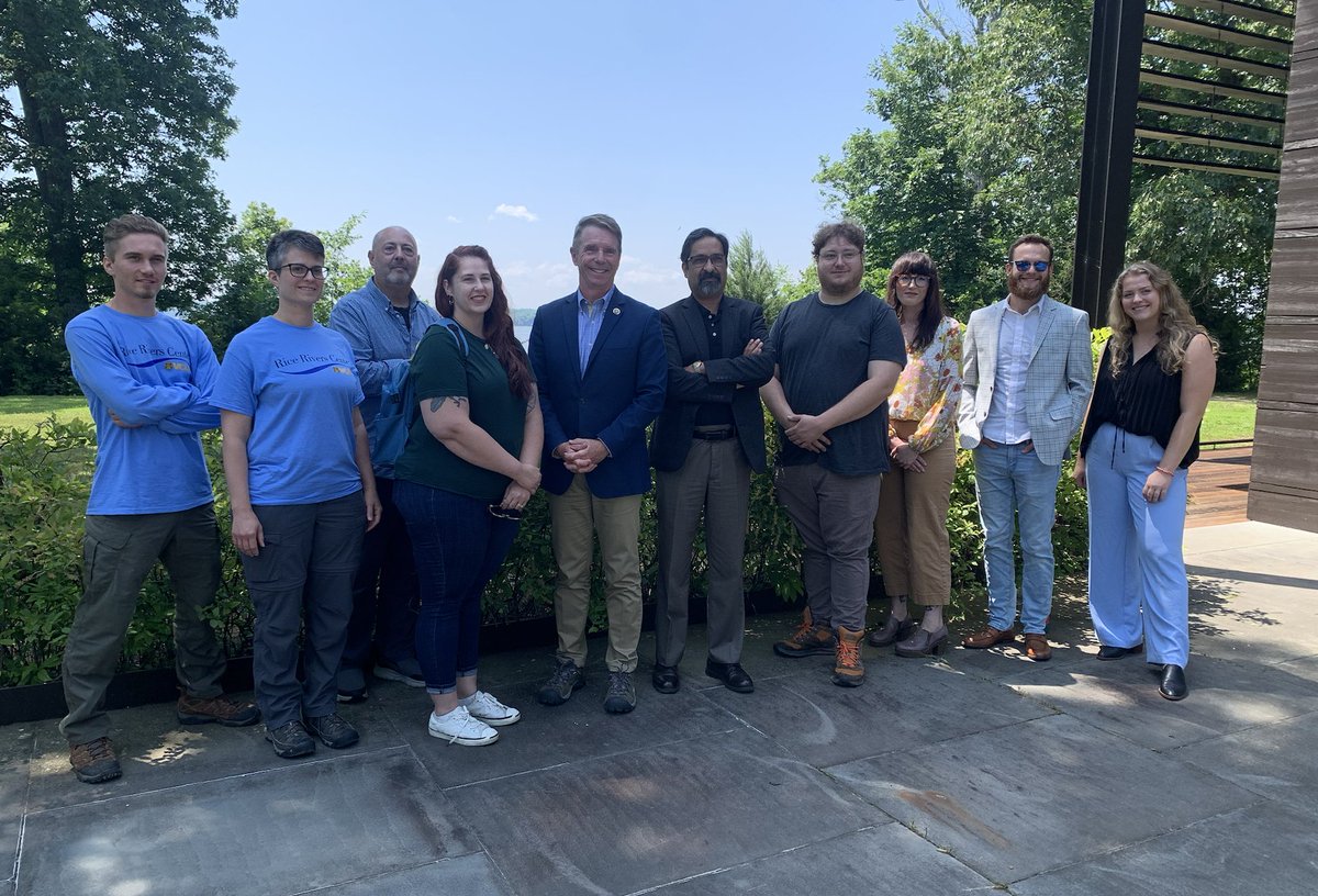 Thank you @RobWittman & Chief Steve Adkins of the Chickahominy Tribe for visiting @VCURiceRivers last week. We all enjoyed the opportunity to talk with students about their research & current issues pertinent to the Chesapeake Bay, wetland conservation, renewable energy, & more. https://t.co/NEtRps4zVO