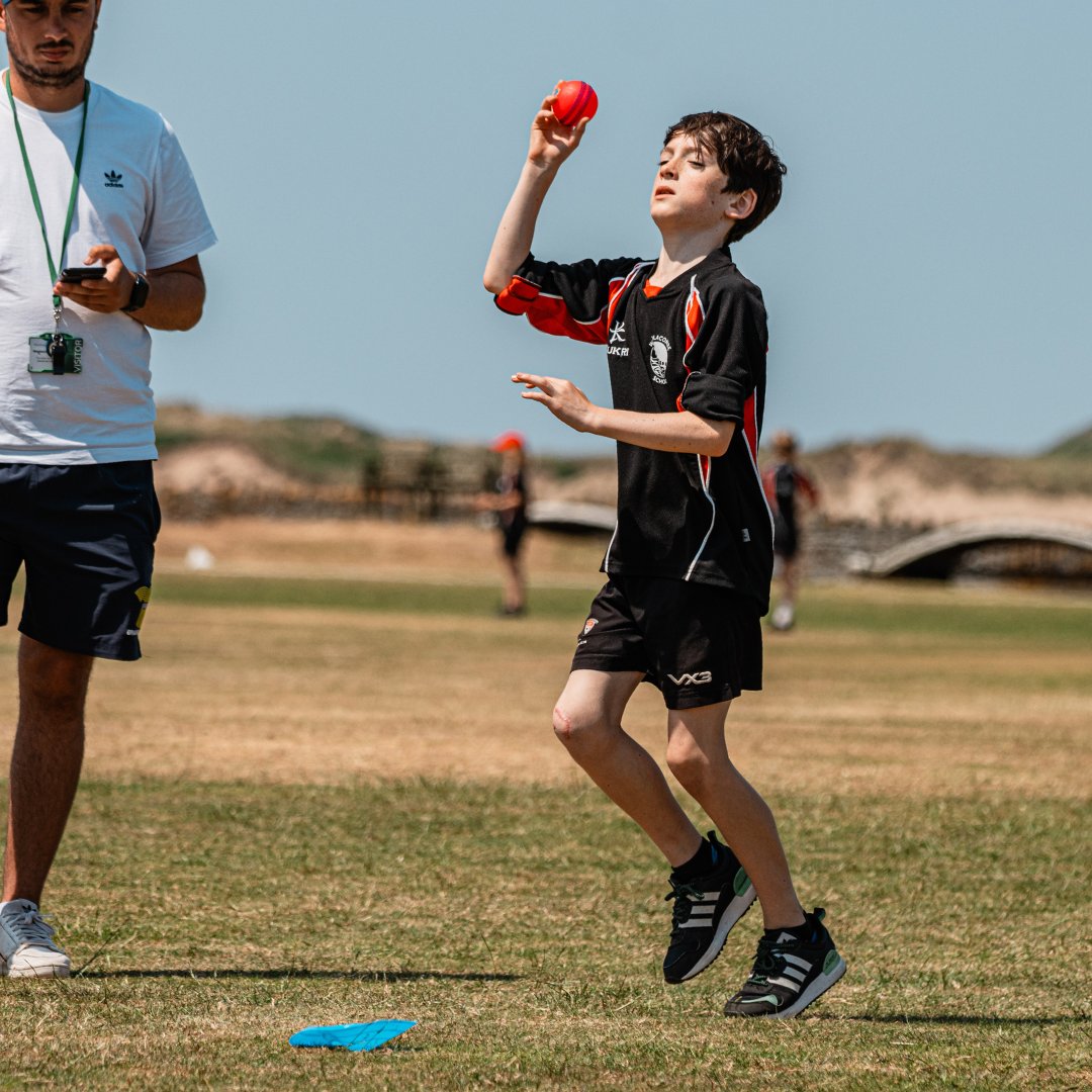 ⏲️ Fantastic to see almost 2️⃣0️⃣0️⃣ pupils from 1️⃣8️⃣ local schools at our North Devon Countdown Cricket Competition!

👏 Congratulations to <a href="/WoolacombeSch/">Woolacombe School</a> and <a href="/CaenPrimary/">@CaenCommunityPrimarySchool</a> on making the county finals next month!

#DevonCricket | <a href="/instowcricket/">North Devon Cricket Club</a>