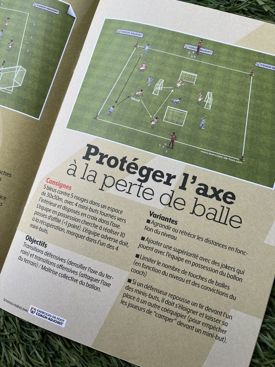 SHoebrechts's tweet photo. 👉 Le dernier numéro de @VestiairesMag est sorti !
📐 Retrouvez mon carnet pratique :
10 jeux multi buts ! 🥅 ⚽️ 💥
Exemple : comment protéger l’axe à la perte de balle ? 🤔
#football #coaching #CoachSeb https://t.co/wrHvJRSKOC