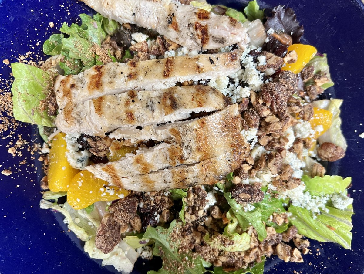 Need a healthy, nutritious, and delicious way to power through Tuesday? Our Berry Blue Salad checks all the boxes!  (Also available for takeout if your Tuesday is a bit hectic!) #salads #lunch #berrybluesalad #healthyeating #jakeseatery #lunch #takeoutTuesday #newtownpa #richboro