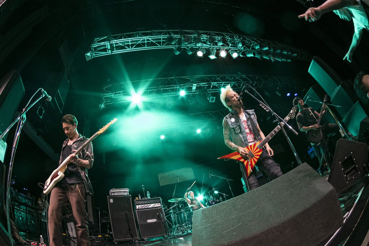 THEBELGA666's tweet photo. 6.10 川崎 CLUB  CITTA'

♦︎MELODIC STONER FESTIVAL♦︎

Photo by MAYUMI(@SOxWHAT_88) https://t.co/wsd8a6w7kz