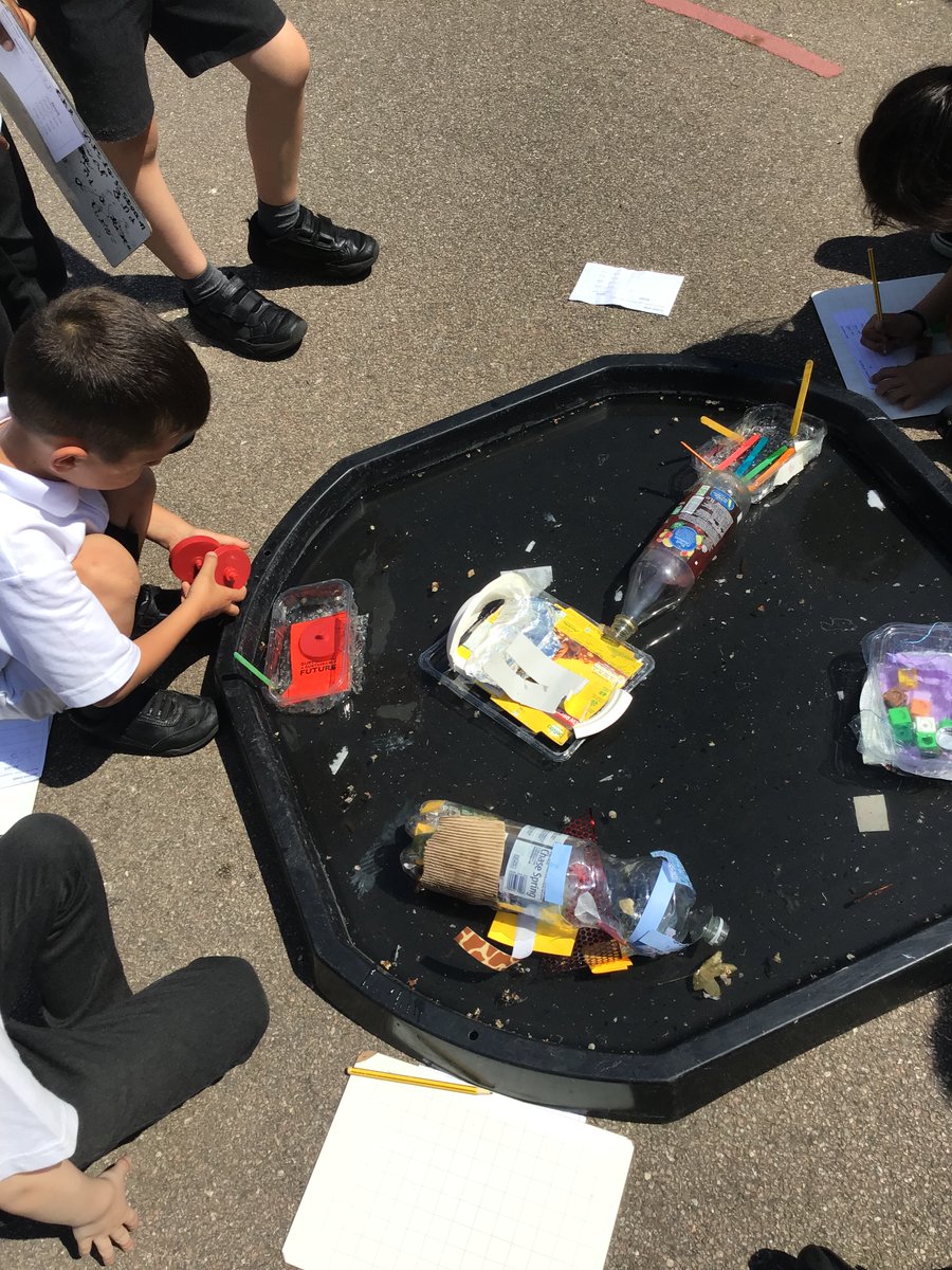 Y1Somers's tweet photo. We are enjoying science week!! Today we have tested our boats to see if they would float. 1HB used cubes and 1K decided to try out the weights! https://t.co/scZ8ojKlef