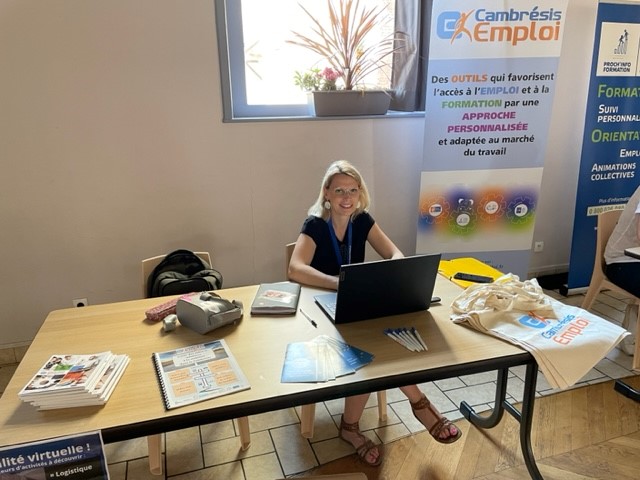 CambresisEmploi's tweet photo. 📍Présence de Cambrésis Emploi au #ruraljobtour ce 15/06/23 à Quievy organisé par la Communauté d'Agglomération du Caudrésis Catésis. #PLIE #PRIF
🗓️Rdv pour le prochain Rural Job Tour le 13/09/23 à Clary !
#emploi #formation #animation #job #mobilité #information #orientation https://t.co/KkV4GiKaYs