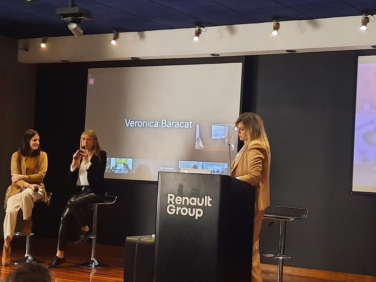 Tercera edición del Premio Mujeres Emprendedoras de Renault @RenaultArg . Se anuncia la ganadora. @EthelZulli #sustentabilidad