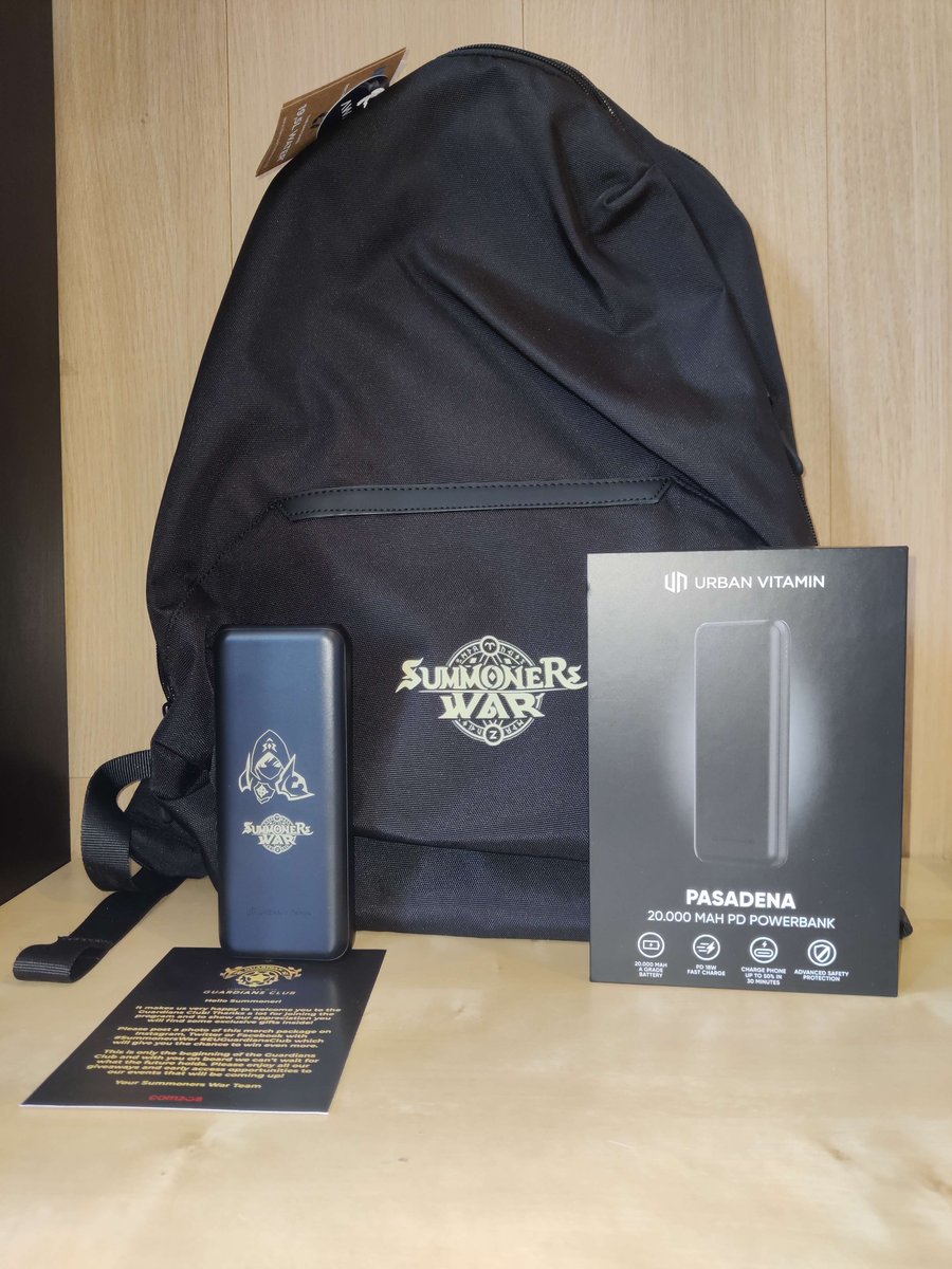 ArrowDaral's tweet photo. Un grand merci à Com2us pour leur colis de bienvenue au Guardians Club! 😄

@summonerswar_FR

#SummonersWar #EUGuardiansClub https://t.co/TcrqSGvnUA