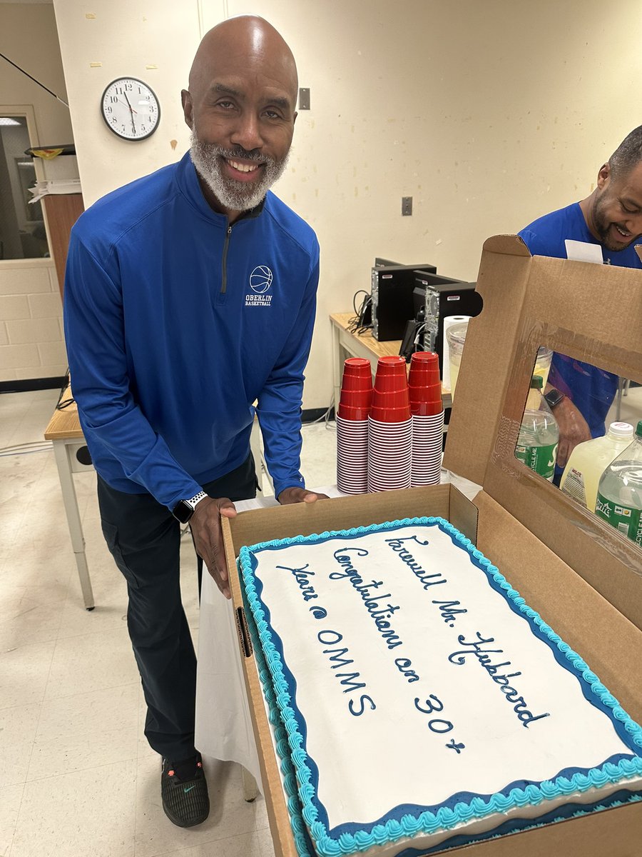 Boyd_FACS's tweet photo. Farewell Mr. Hubbard 30+ years at OMMS 🎉 CTE is wishing you well on your future endeavors! #Trailblazer https://t.co/nL8M8fa6vr