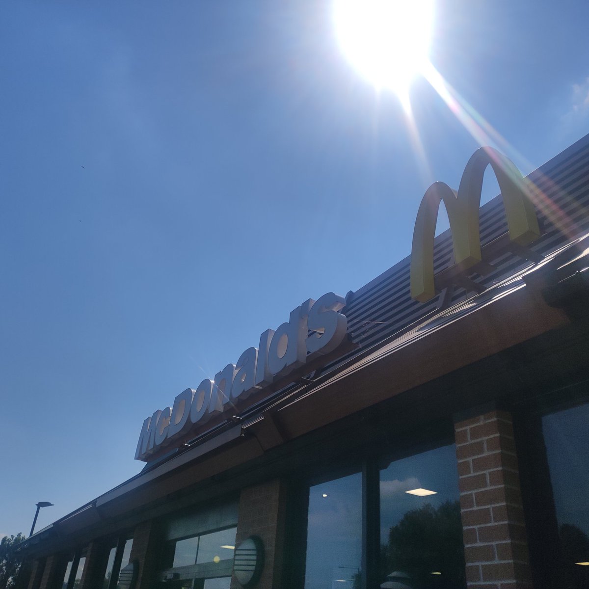 A stop off at McDonalds and then on to Loch Lomond Shores 🌞 <a href="/StAndrewsRCSec/">St Andrew's Secondary School</a> <a href="/StAndrewSocial/">St Andrew's RC Secondary - Social Subjects</a>