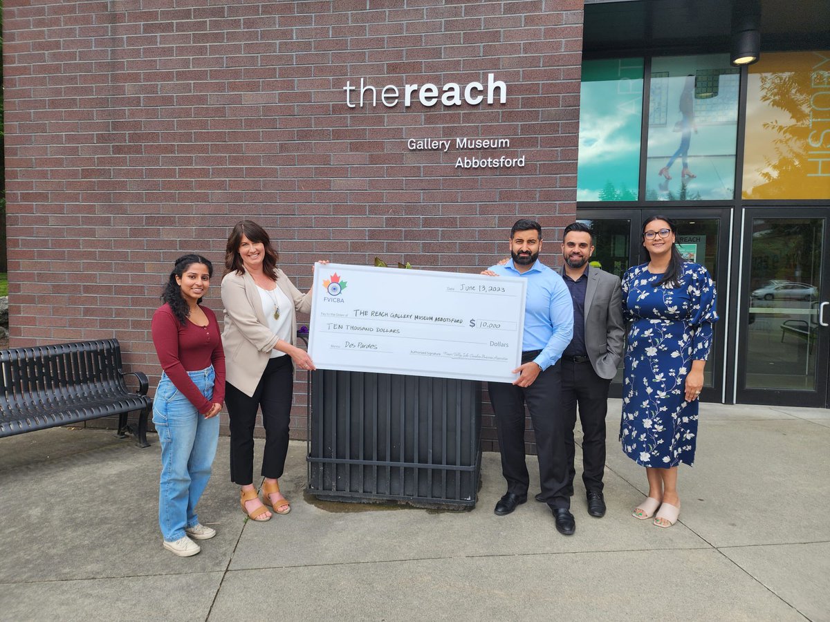 FVICBA was proud to present <a href="/TheReach/">TheReach</a> cheque for $10,000 from the proceeds of our 2022 Gala which will go directly towards the Des Pardes exhibit starting September 2023!