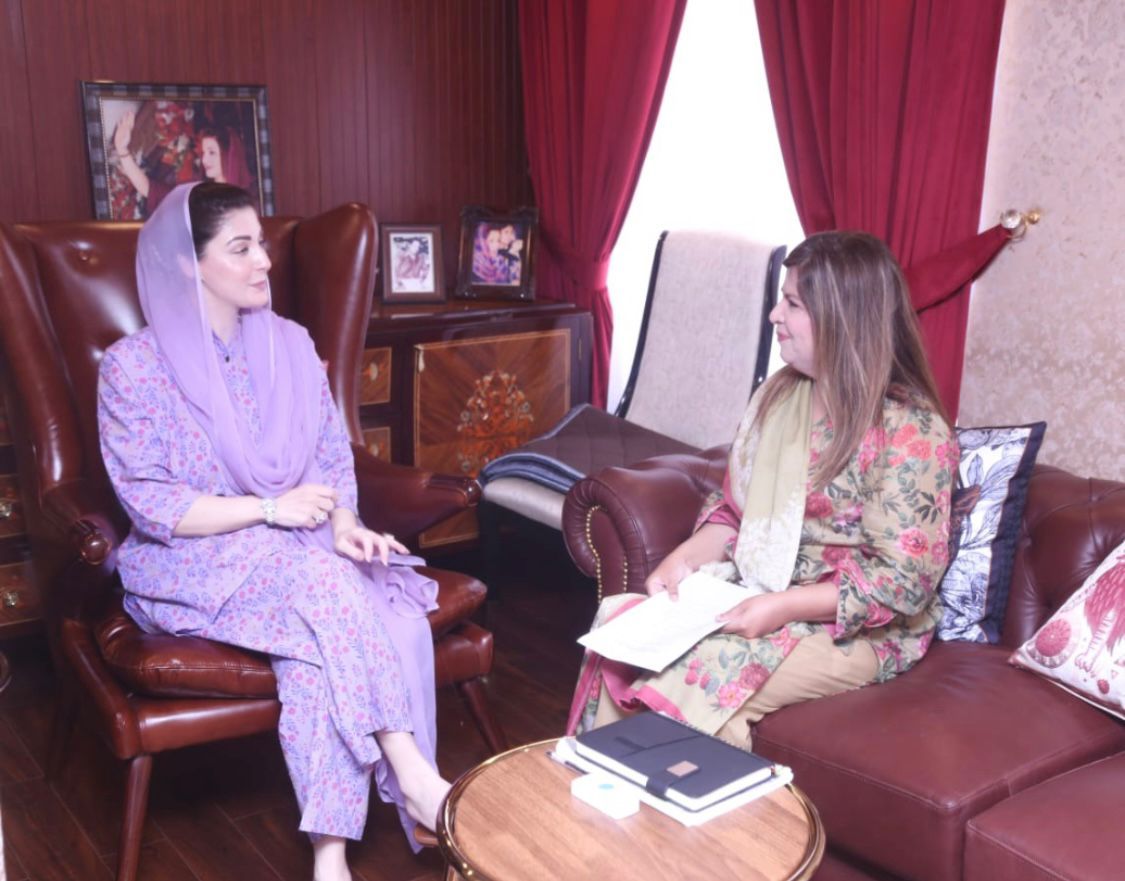 MPASaadiaTemur's tweet photo. Meeting with my Leader @MaryamNSharif https://t.co/Js0nbuIciZ