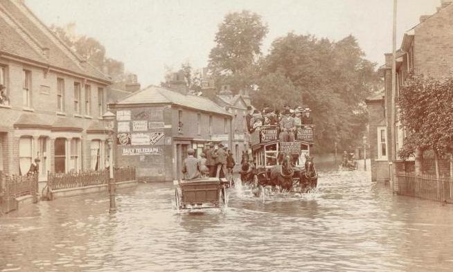 Ed Hawkins tweet media