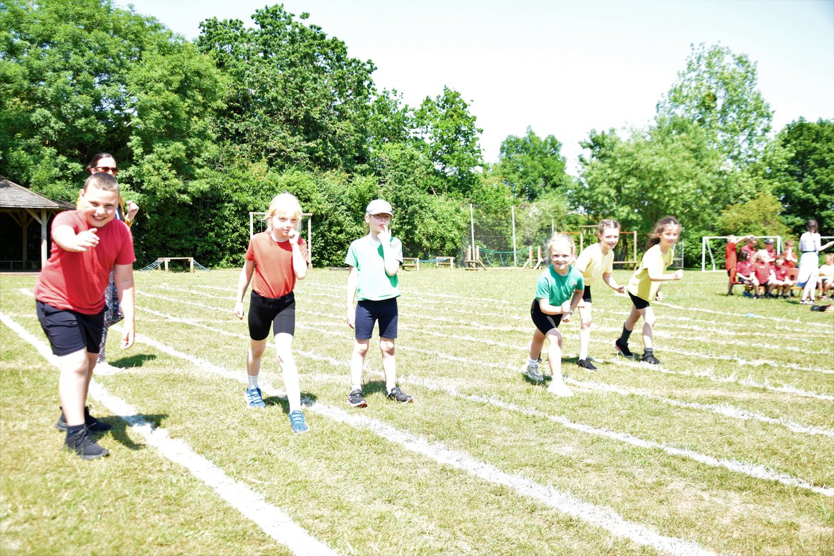thedellschool's tweet photo. A lovely afternoon for some middle and upper school sport and what a supportive crowd! Thank you for coming, we hope you have a great time. https://t.co/EmqutjZti5