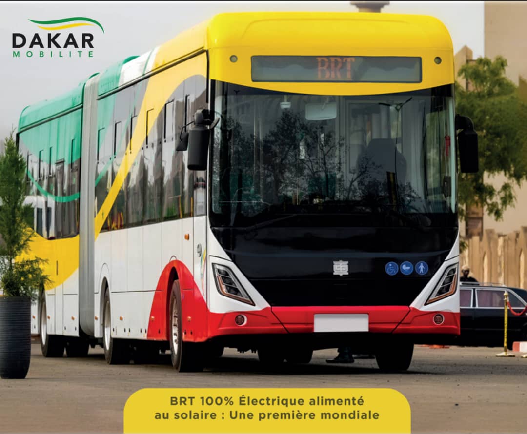 hellosenegal14's tweet photo. Projet BRT : L’Etat du Sénégal s’engage à faire rouler le Bus Rapid Transit au mois de décembre 2023 et annonce la mise en place d’une police des mobilités pour protéger les chantiers du BRT

En savoir plus : https://t.co/5s5asw7xE7 https://t.co/KcRLtuY4Jc