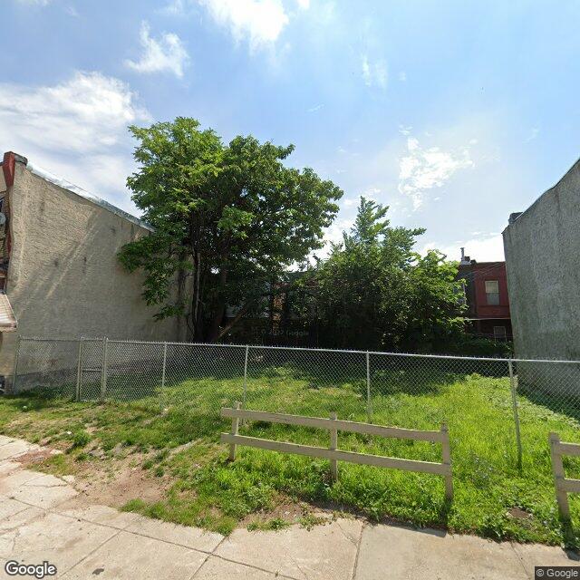 PhilaDemoBot's tweet photo. Random historic record
IMMINENT DANGER VIOLATION for 2521 N NAPA ST

Violation: 211954716
Issued: 12/14/2018
Built: 1915
Last Sold: 02/03/1992 $1
Tax Assessment:  $11,700 https://t.co/3FXJPBw5hp