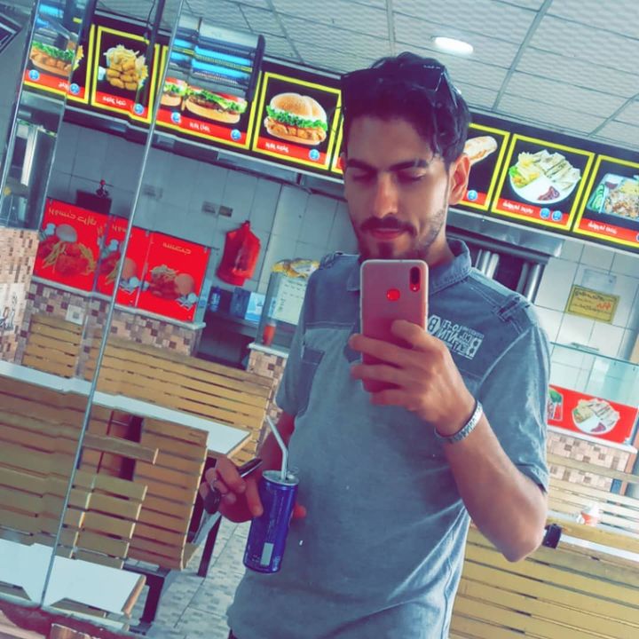 Q6m66's tweet photo. يمكنناْ أن نملك كافة #وسائل التواصل في #العالم ،، ولكن لا شيء لا شيء أبداً يعادل نظرة #الإنسان .. https://t.co/hesjbpI0T0