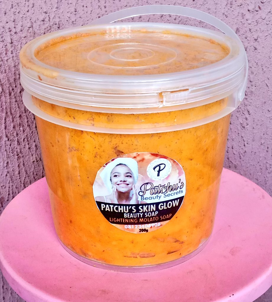 RatataLady's tweet photo. Clean Off Those Skin Dirts from off your skin;...
A Soap and More...

A flawless skin is possible..
A cleaner and brighter skin is guaranteed..

#pamperyourbody #skincare #soapandscrubitright #patchubeautysecrets #patchuskinglowbesutysoap https://t.co/62gCsm1awS
