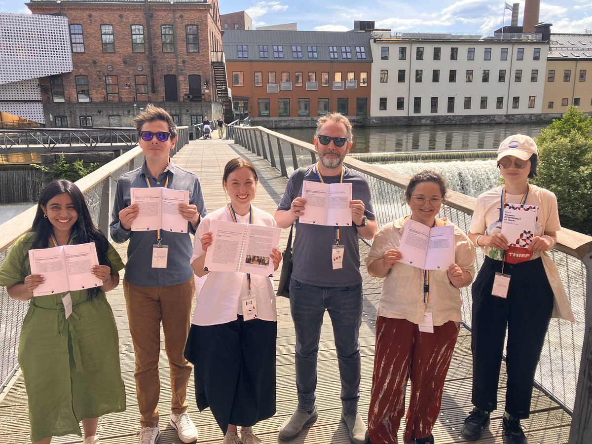 DCODE Network (@dcode_eu) on Twitter photo We had great time at <a href="/Nordes_conf/">Nordes conference</a> talking about our research and meeting other design researchers. And we love our doctoral consortium booklets!
Check our insta stories for some highlights!
#WeAreDCODE #rethinkdesign #H2020 #MSCA #ResearchImpactEU #nordes2023 We had great time at <a href="/Nordes_conf/">Nordes conference</a> talking about our research and meeting other design researchers. And we love our doctoral consortium booklets!
Check our insta stories for some highlights!
#WeAreDCODE #rethinkdesign #H2020 #MSCA #ResearchImpactEU #nordes2023