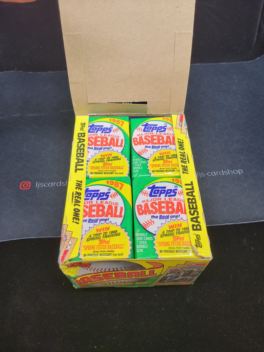LJsCardShop's tweet photo. There are a lot of junk wax collectors on here. I love it.   I'll give away a 1987 topps box.  Straight out of a sealed case.  Just follow us and like this tweet to be entered. Give away on June 21
#topps #ljsgiveaway https://t.co/6Tq8C8lOS8