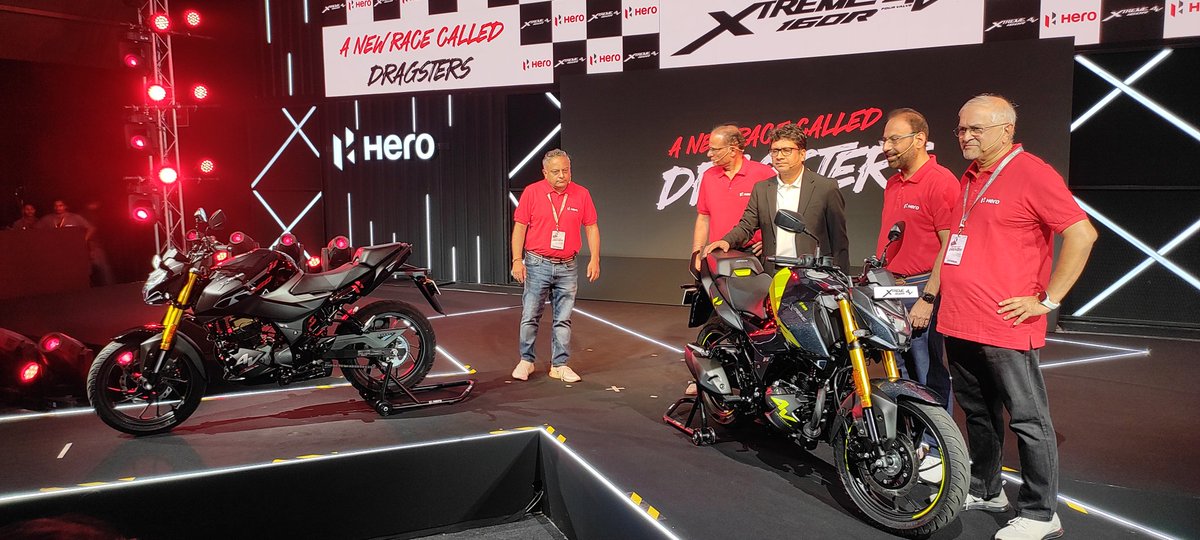 kumarcnbc's tweet image. . New Xtreme 4V 160R launched @ ₹1.27-1.36 lakh. three variant, Booking start from Tomorrow. @CNBC_Awaaz @HeroMotoCorp #NewExtreme4V  #Heromoto #kumarcnbc