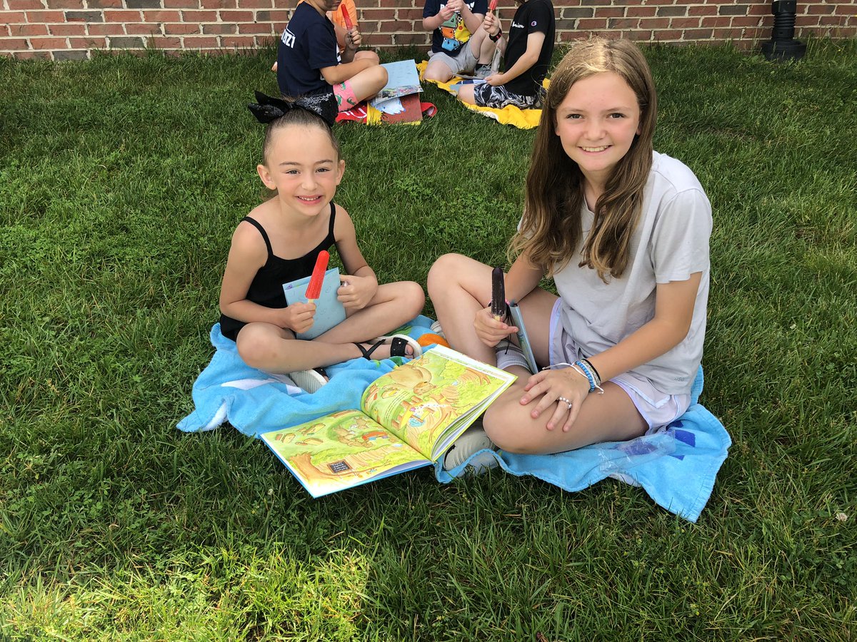 Last day with Book Buddies! 💙💛📙💙💛<a href="/stplc_principal/">dawn reo</a>