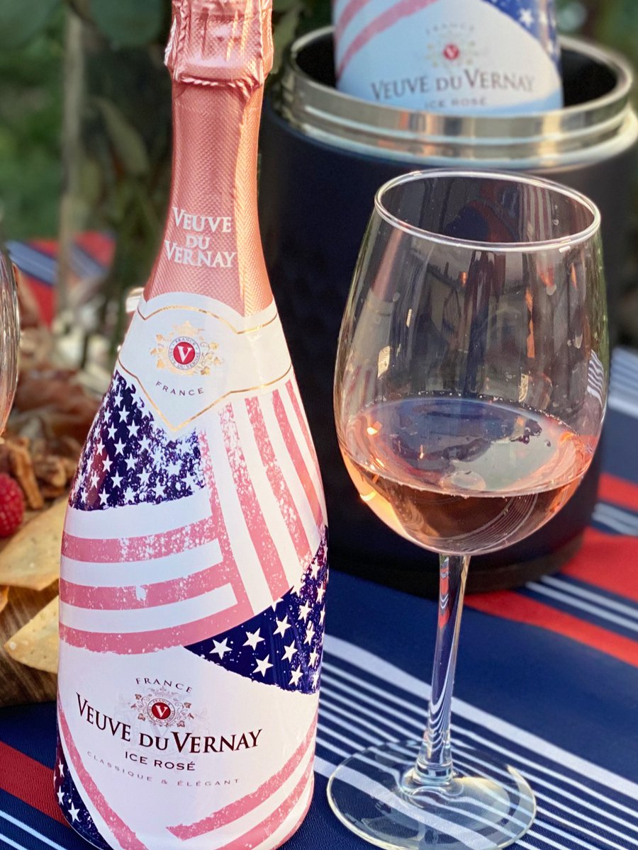 Add some sparkle to your #FlagDay celebration with the #VDV Stars & Stripes Edition, featuring the colors of the U.S. flag and their signature bubbles! 🍾 Click to shop @VeuveduVernay: bit.ly/42zw3Ks. #SipResponsibly #ViveLaVie