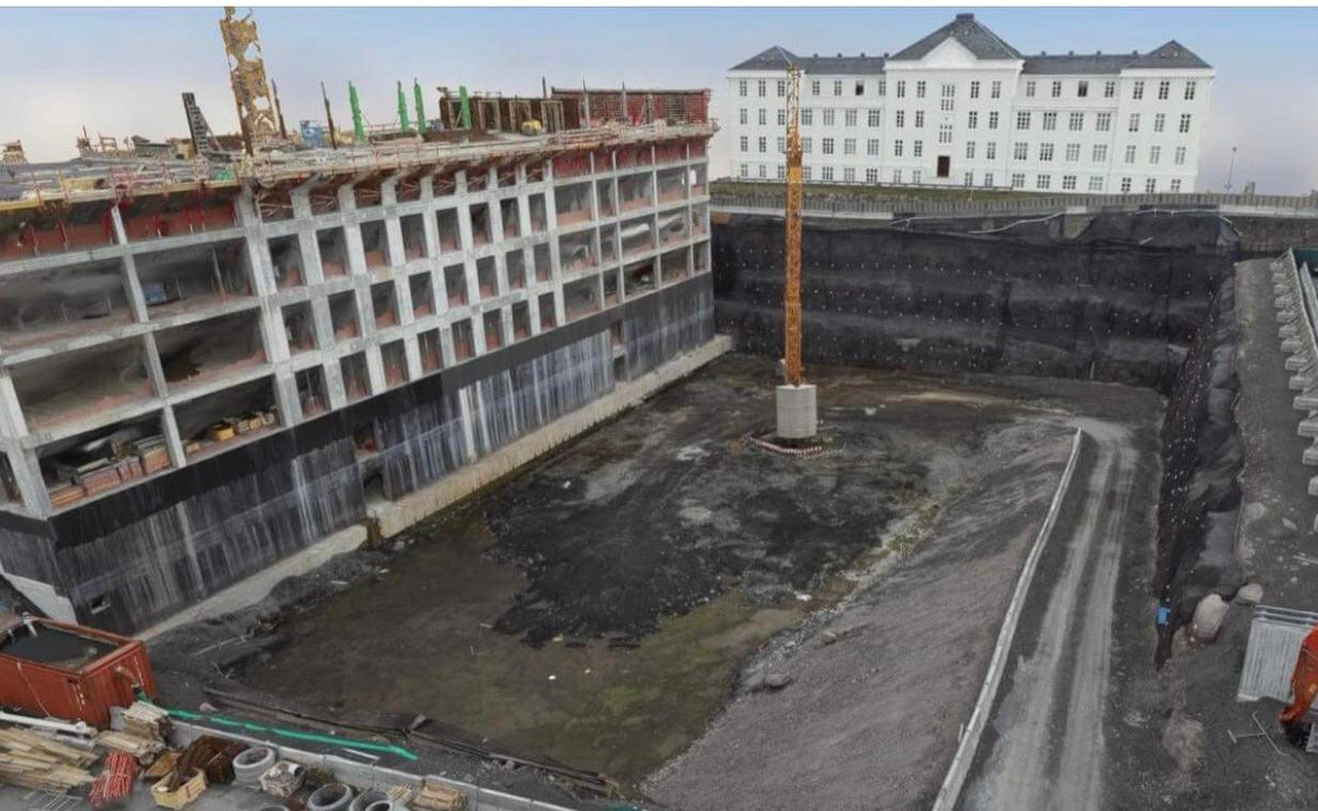 gott að vera bíll í gær á Íslandi …