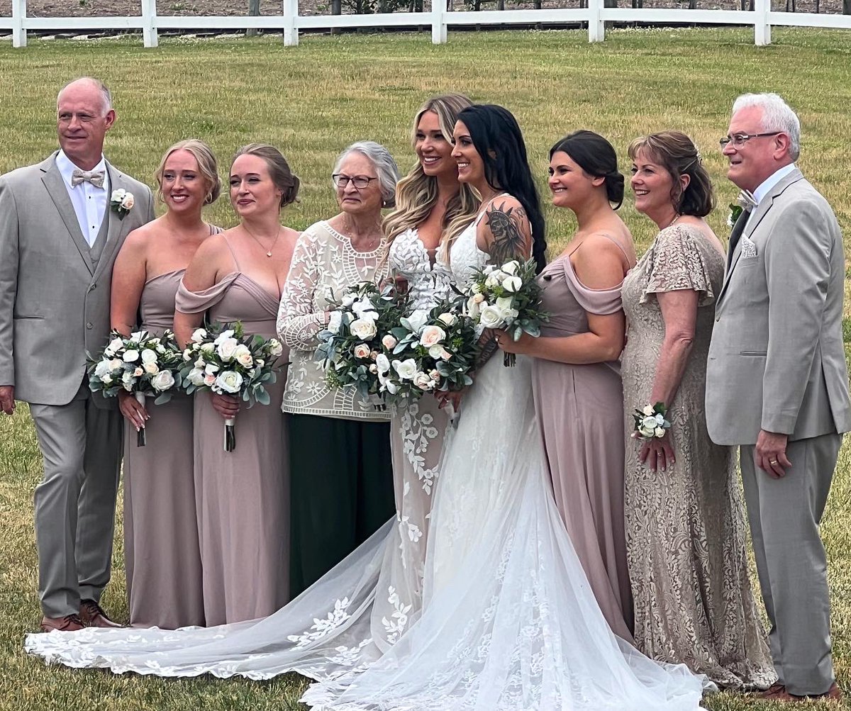coll_kioo's tweet photo. I married my best friend 🤍💍 June 10th, 2023 @claireek195 https://t.co/VnUzsGOVuk
